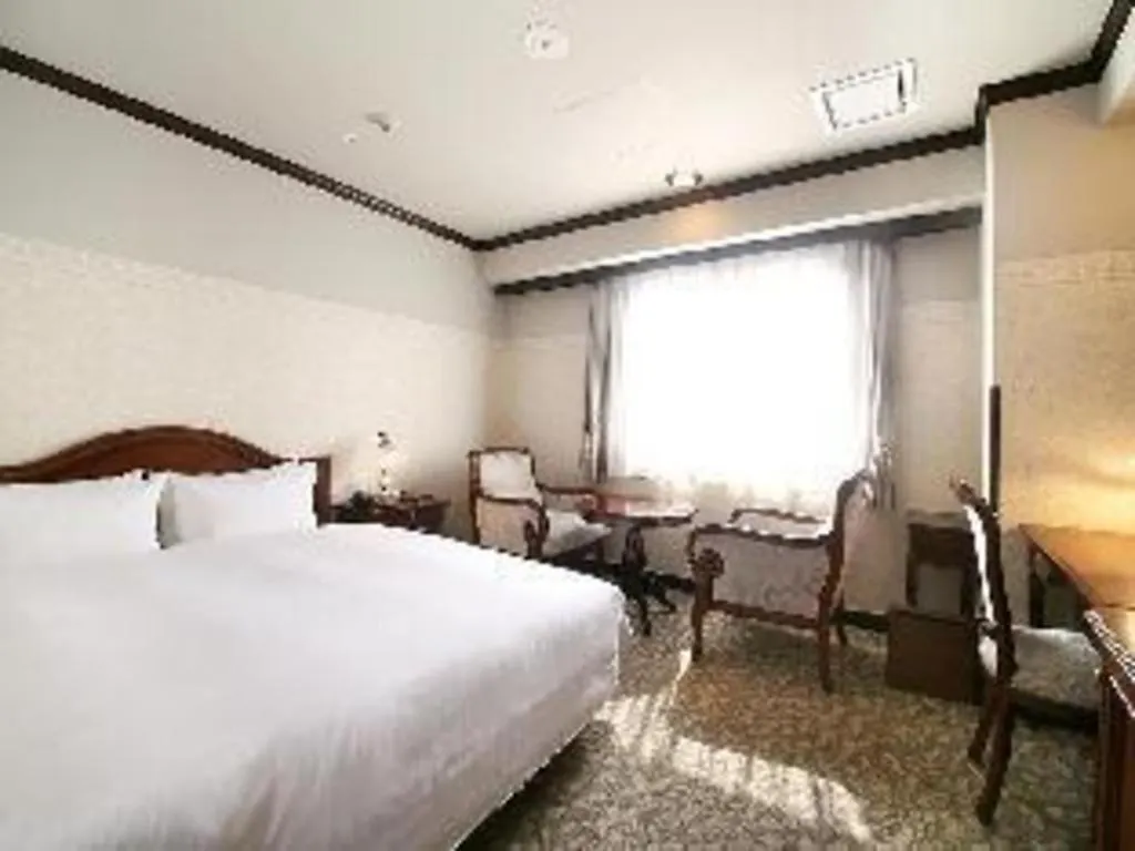 Hotel Piena Kobe 4*,